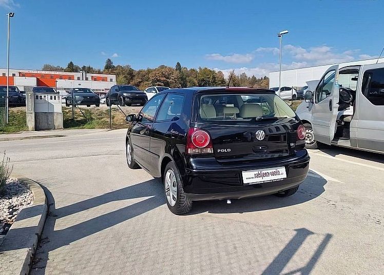 Zunanja slika - VW Polo - 1.4 55KW AVTOMATIK - 7