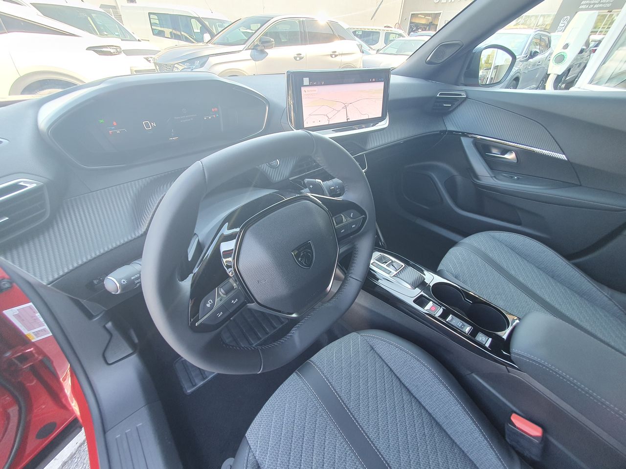 Zunanja slika - Peugeot 2008 - Allure HIBRID 110 - NA ZALOGI - 10