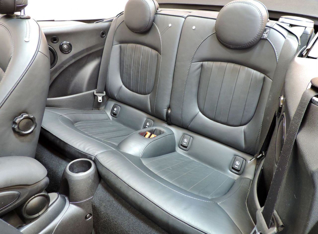 Zunanja slika - MINI Cabrio - Mini Cooper S JCW Avt.  ACC-LED-KAMERA-KEYLESS - 10