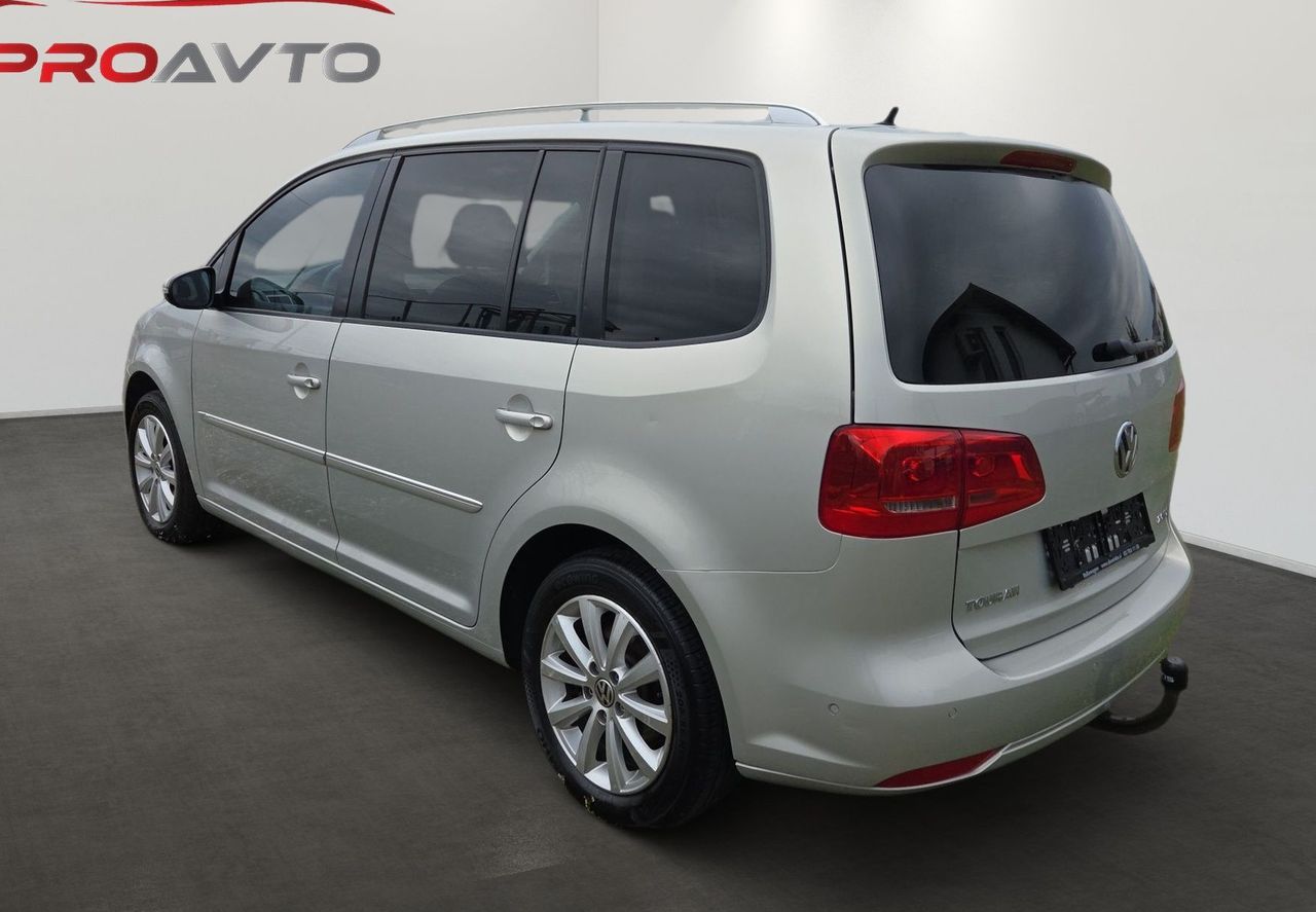 Zunanja slika - VW Touran - 2.0 TDI avt. Highline 103  140 - 4