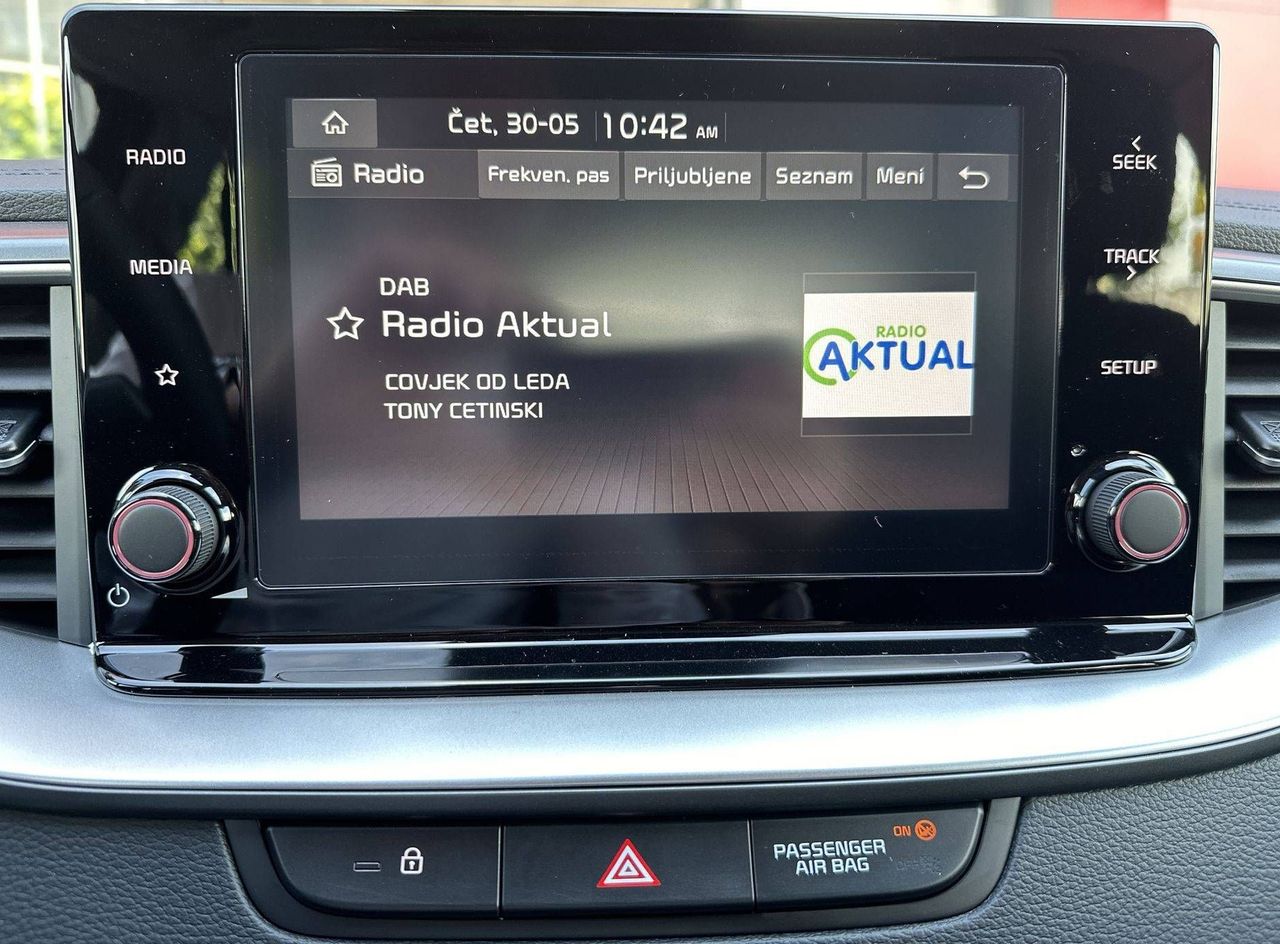 Zunanja slika - KIA Ceed - 1.0 T-GDi EX Champion + ISG. M T - 14