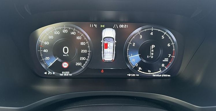 Zunanja slika - Volvo V60 - T5 2.0 Momentum FWD - ZELO DOBRO OHRANJEN - 12