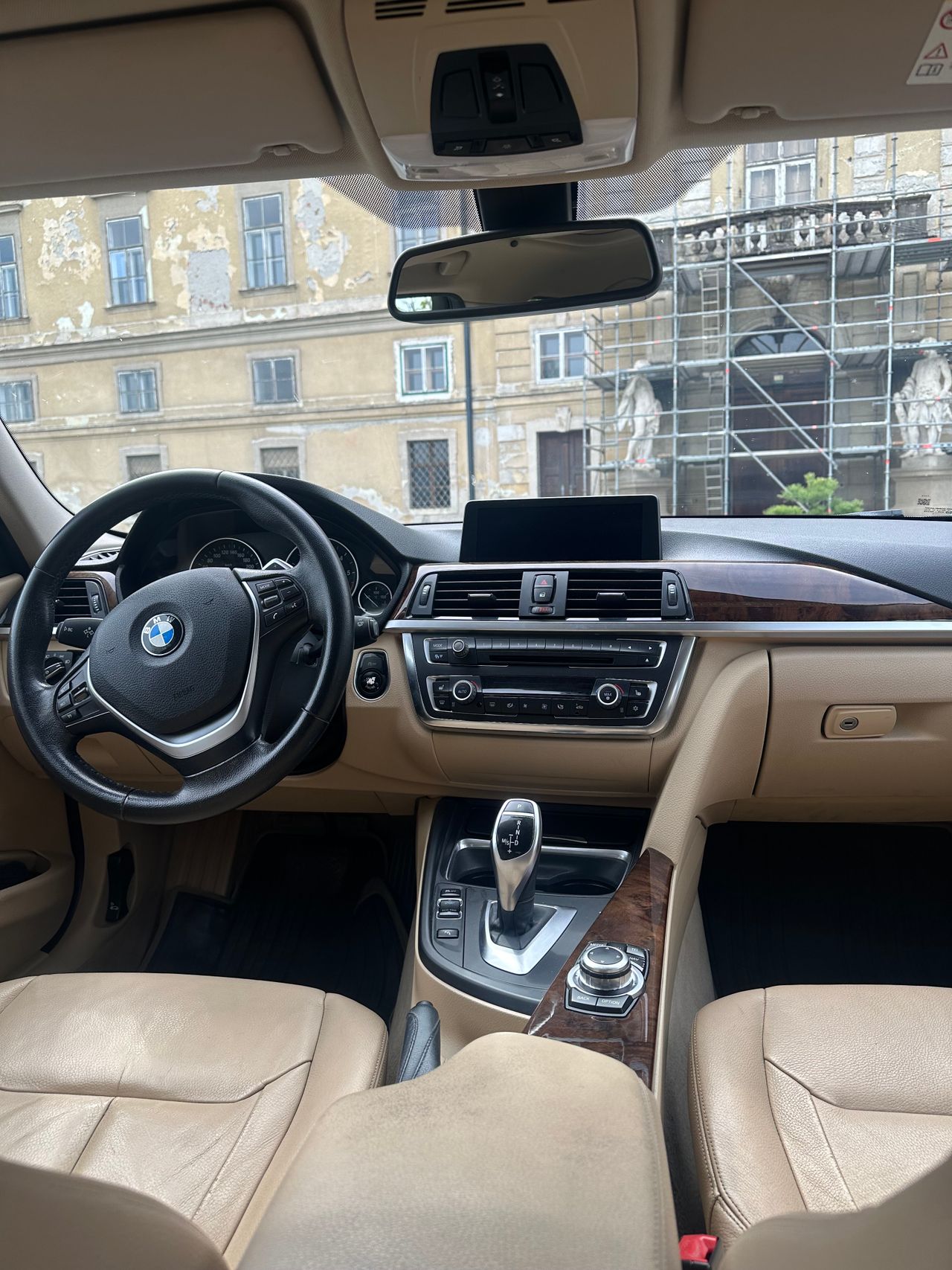 Notranja slika - BMW Serija 3 - BMW 320d - 4