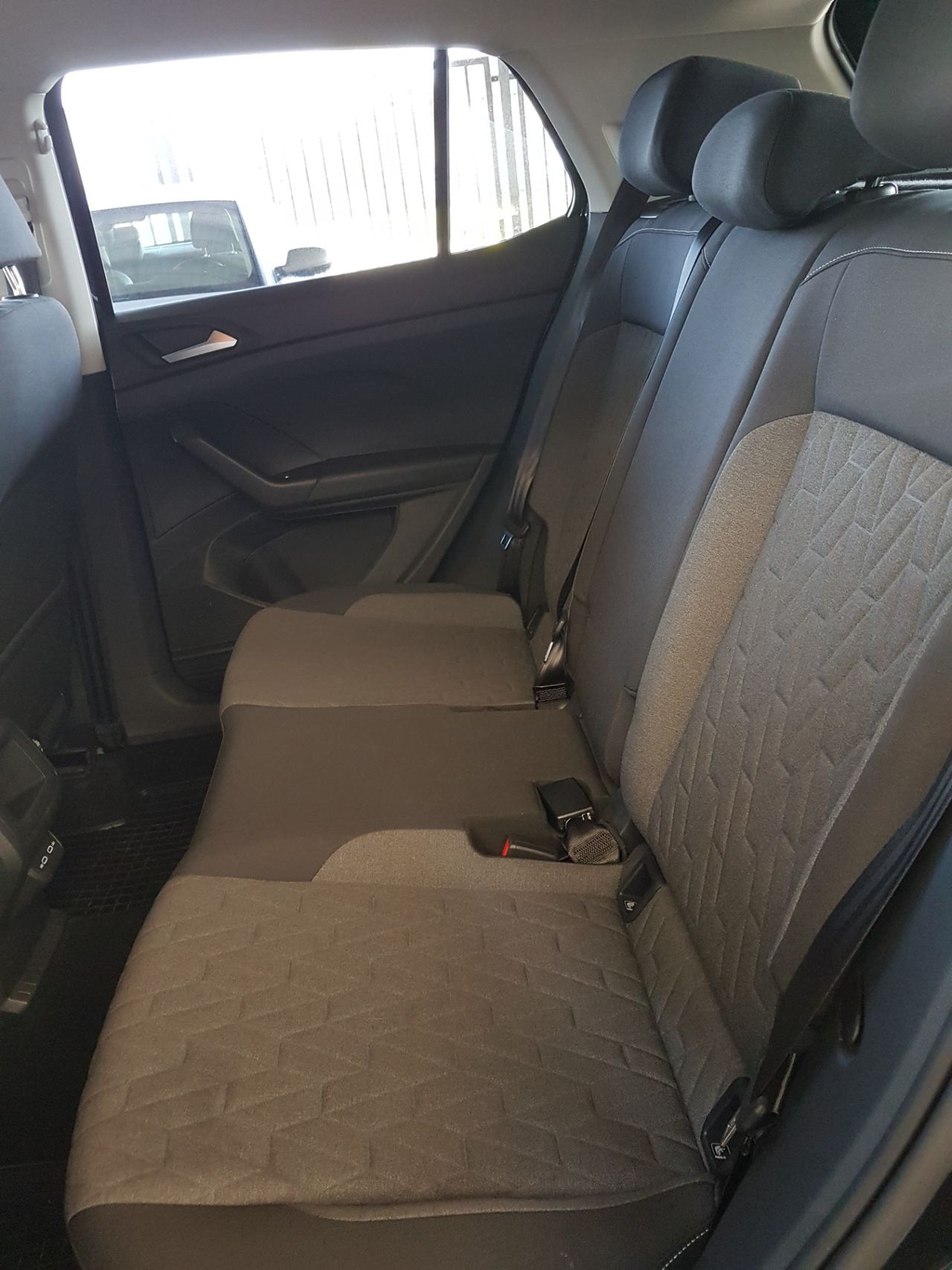 Zunanja slika - VW T-Cross - 4ALL 1,0 TSI BMT - 16