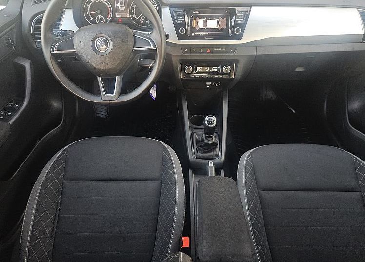 Zunanja slika - Škoda Fabia - 1.0 75ks °LED° °OGR.SEDEŽI° °2x PARK.SENZORJI° - 9