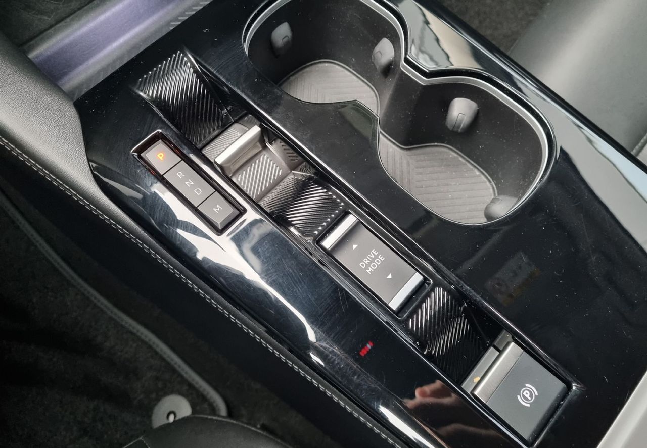 Zunanja slika - Citroën C5 X - Shine 1.2L AVTOMATIK-KAMERA-DAB-NAVI-HEAD-UP - 14