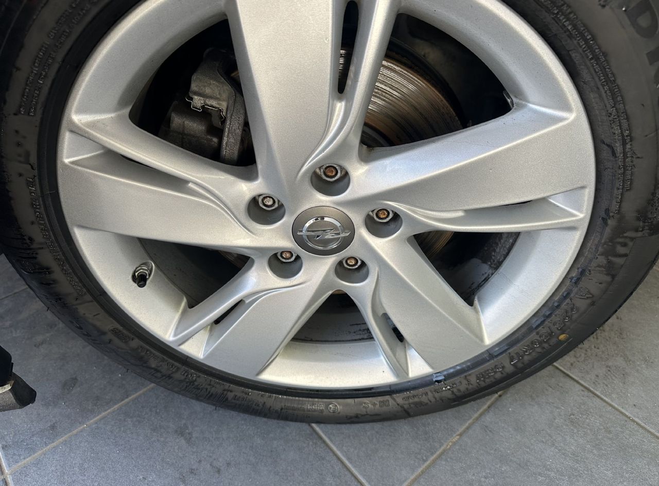 Zunanja slika - Opel Zafira - Tourer 1.4 Turbo.EMŠKI.NAVI.GRET.SEDEŽEV.5 SEDEŽEV - 13