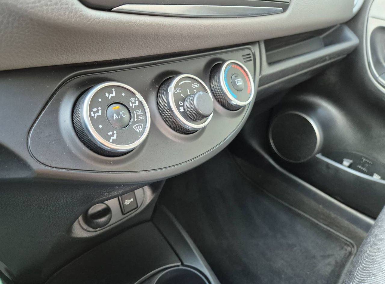 Zunanja slika - Toyota Yaris - 1.33°SLO°1.LAST°KAMERA°BLUETOOTH°ALU°SAMO 93.000KM - 15