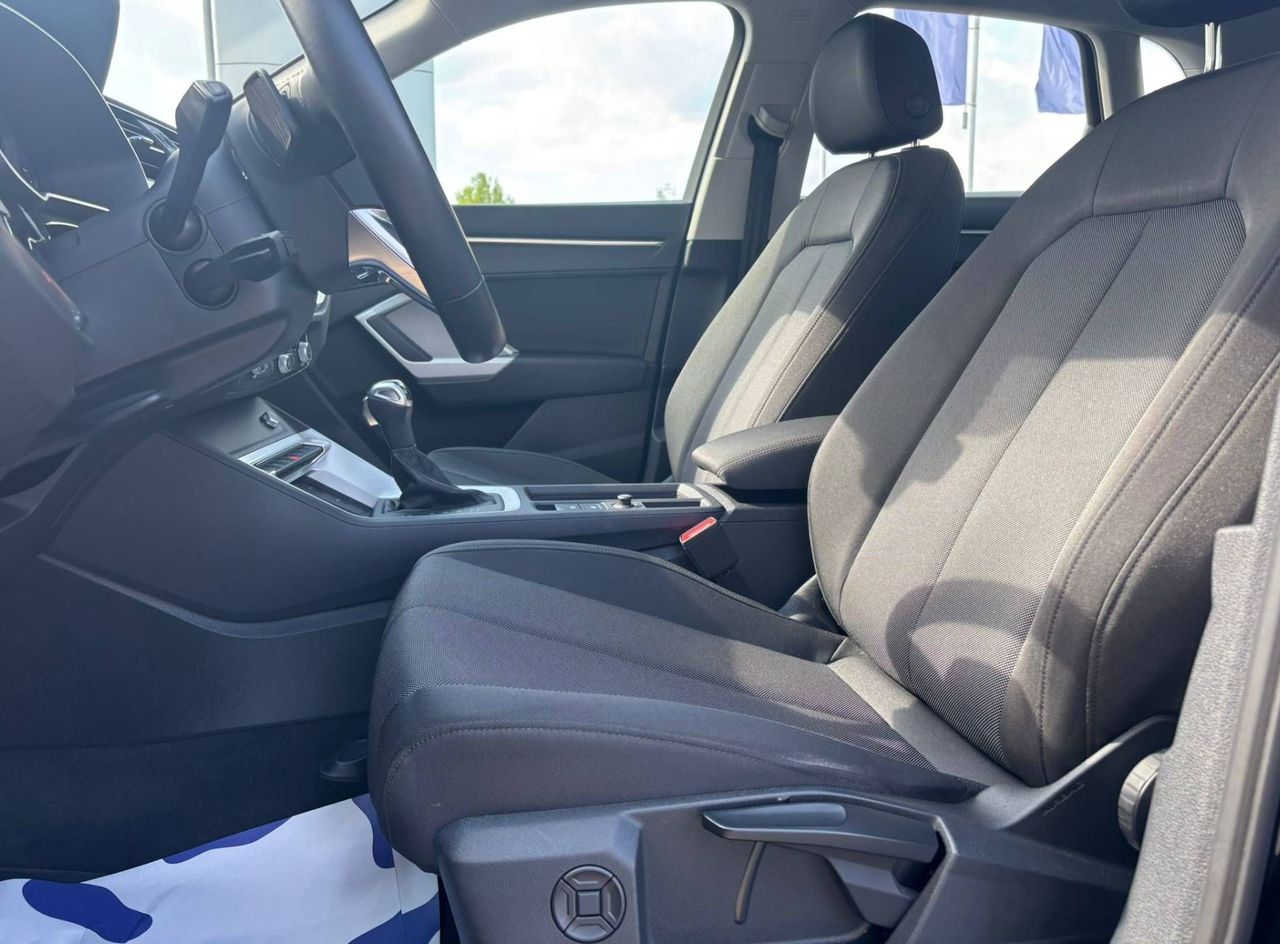 Zunanja slika - Audi Q3 - 35 TFSI S tronic Buisiness  KAMERA-LED-NAVI - 6