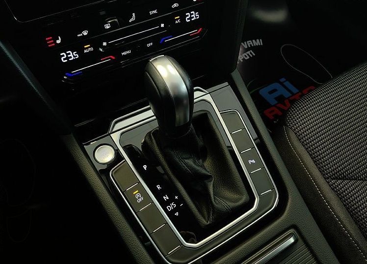 Zunanja slika - VW Arteon - Shooting Brake 2.0TDI-150KM-DSG-VIRTUAL-FULLED-18C-ACC-117 - 19