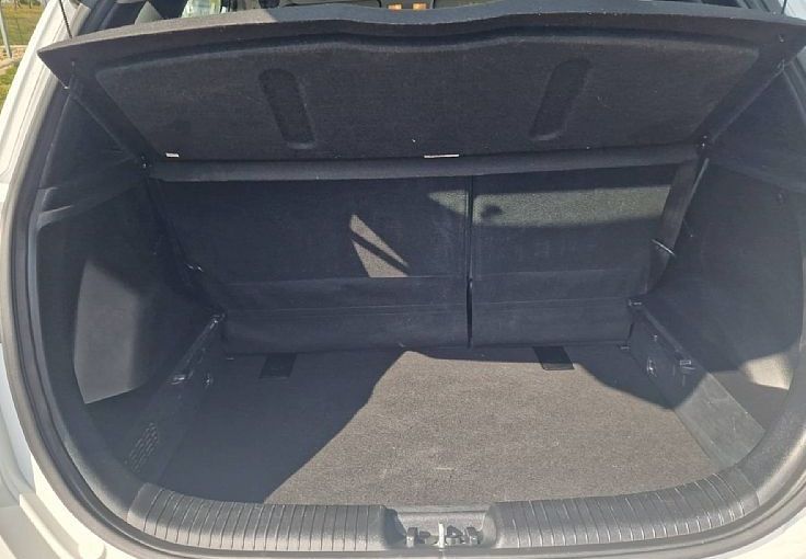Zunanja slika - Hyundai ix20 - 1.4 CRDI COMFORT SAMO 118450 KM - 7