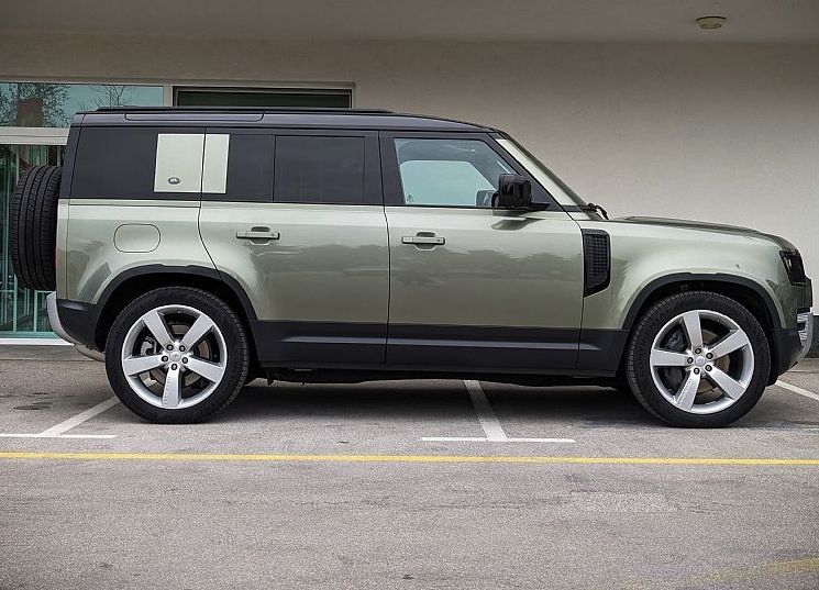 Zunanja slika - Land Rover Defender - 110 FIRST EDITION 3.0d - 4