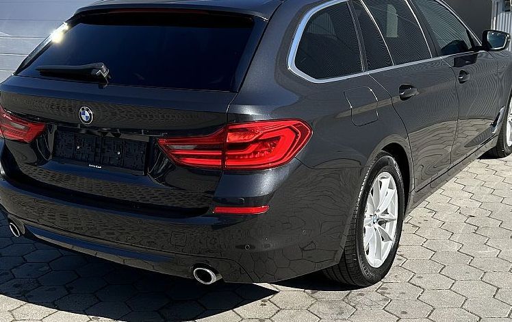 Zunanja slika - BMW Serija 5 - Touring: 520d-ACC-LED-NAVI-PDC-KAMERA-ALU - 6