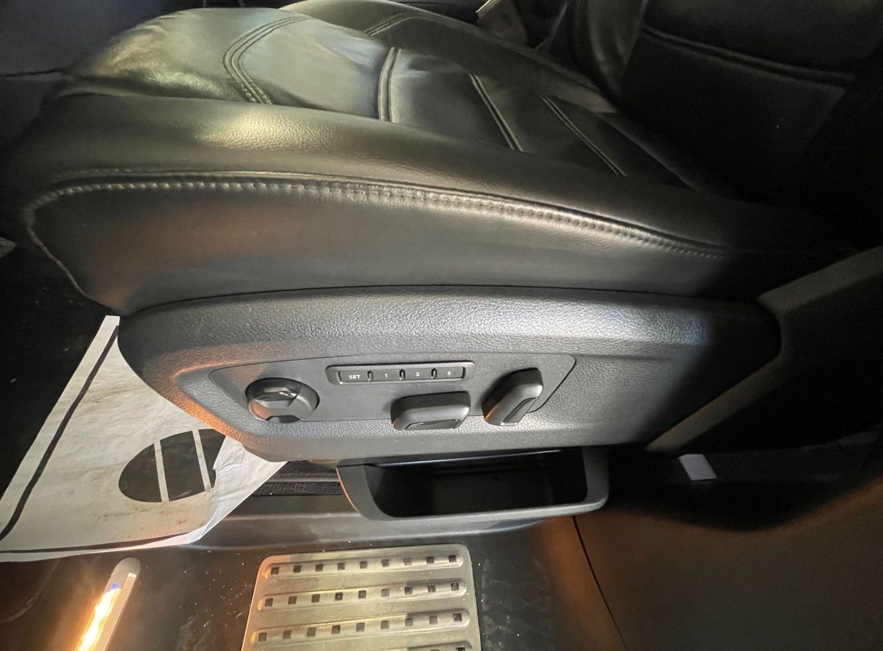Zunanja slika - VW Multivan - 2.0 TDI 146 KW  XENON. NAVI. PDC S+Z. USNJE - 6