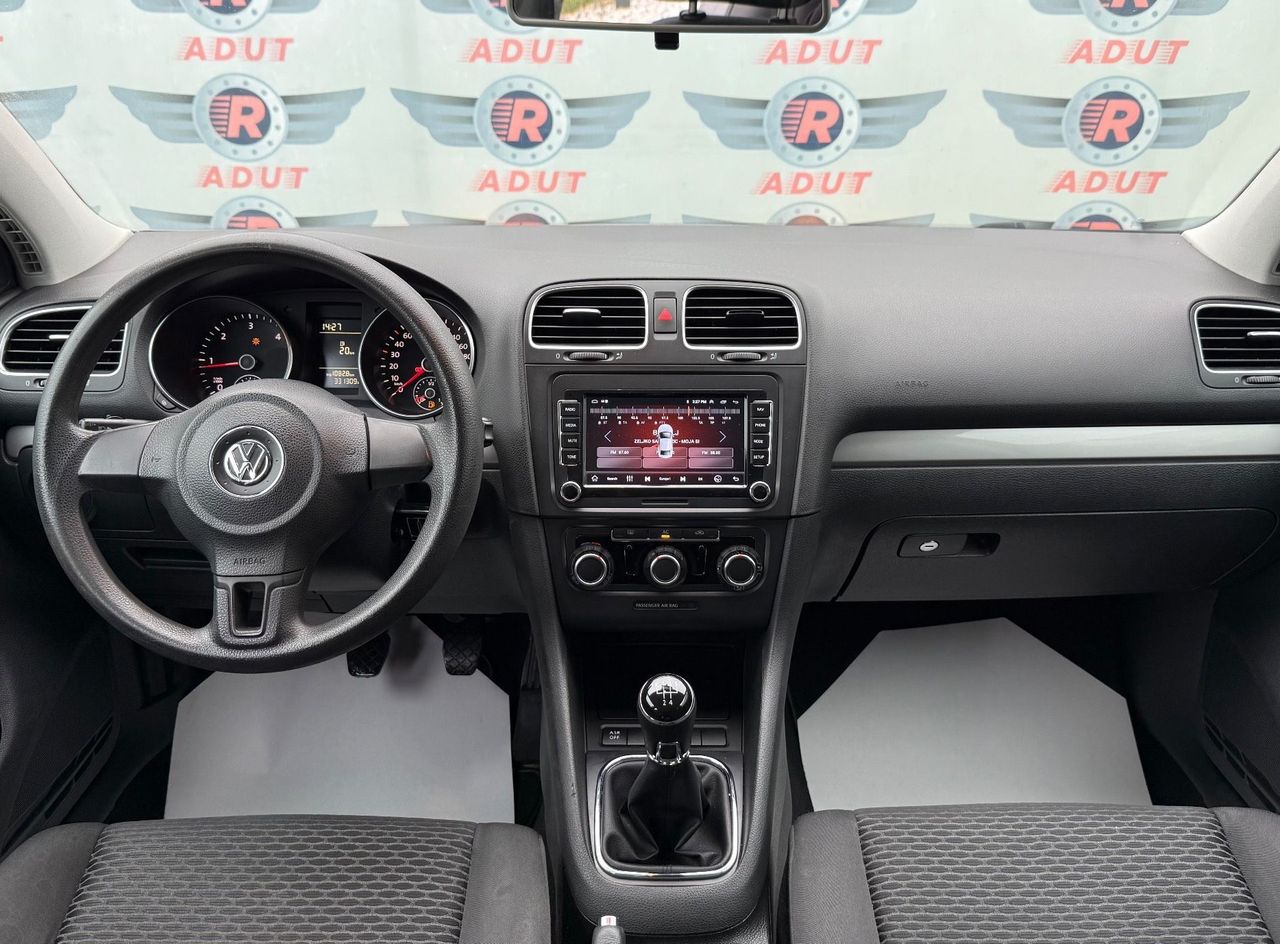 Zunanja slika - VW Golf - 1.6 TDI DPF Trendline 66  90  REDNO SERVIS... - 9