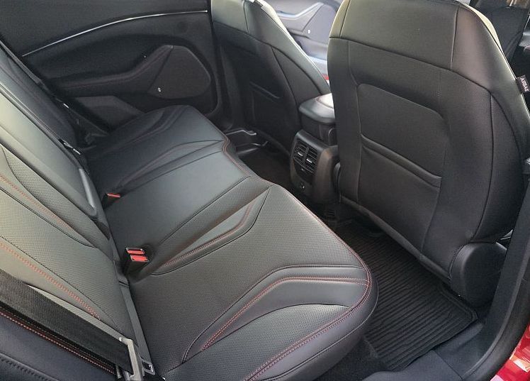 Zunanja slika - Ford Mustang Mach-e - 76kWh 198kW samodejni AWD - SLO -jamstvo - 9