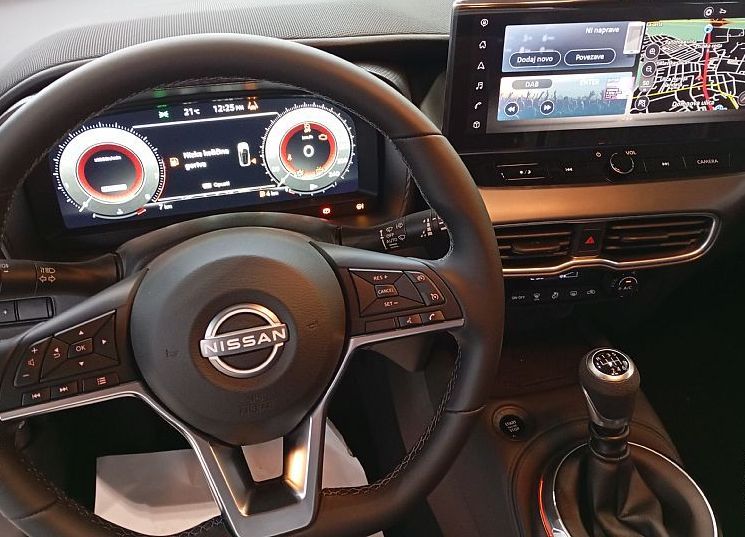 Zunanja slika - Nissan Juke - 1.0 DIG-T 117 N-CONNECTA NAVI + KAMERA - 9