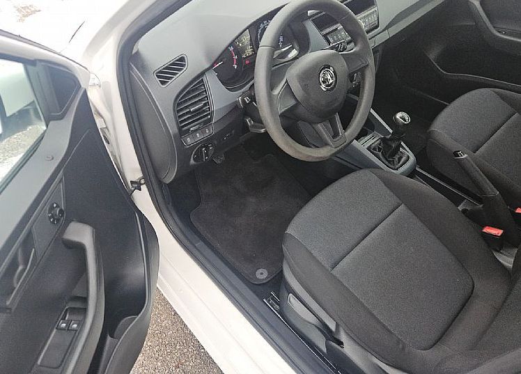 Zunanja slika - Škoda Fabia - 1.0 TSI 95ks °2-UPORABNIK° °LED° ° USB ° - 8