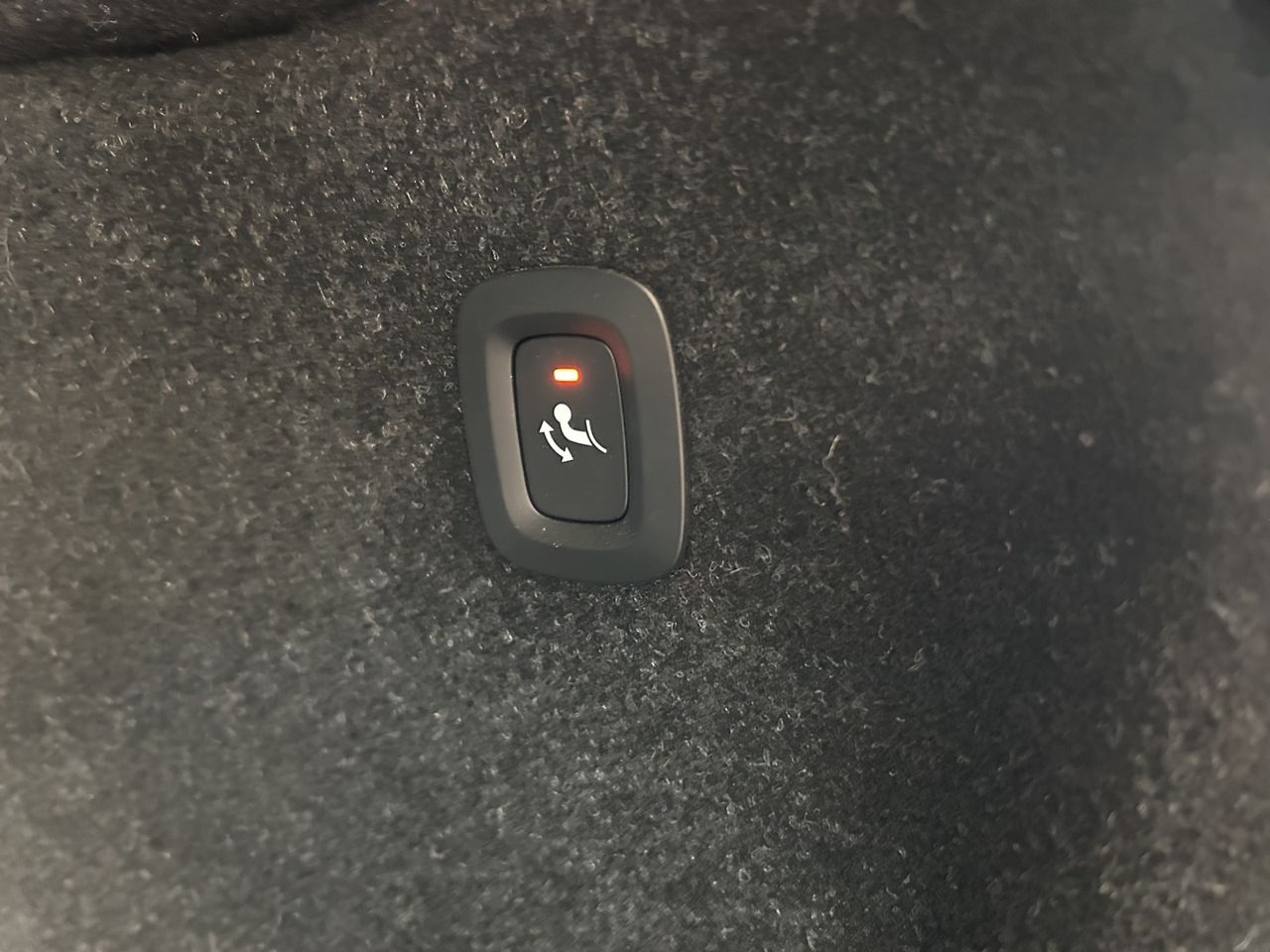 Zunanja slika - Volvo XC40 - B4P AWD Core Avt. - 13