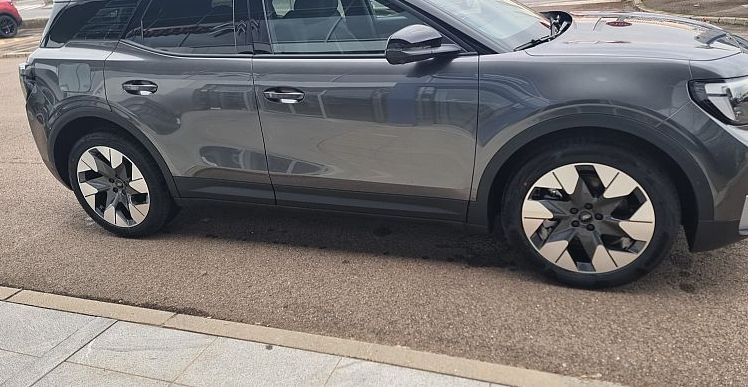 Zunanja slika - Ford Explorer - EV Premium 210 kW - 4