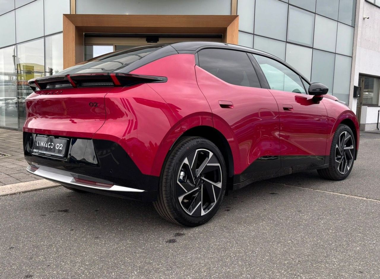 Zunanja slika - Lynk & Co 02 - MORE 66kWH - 4