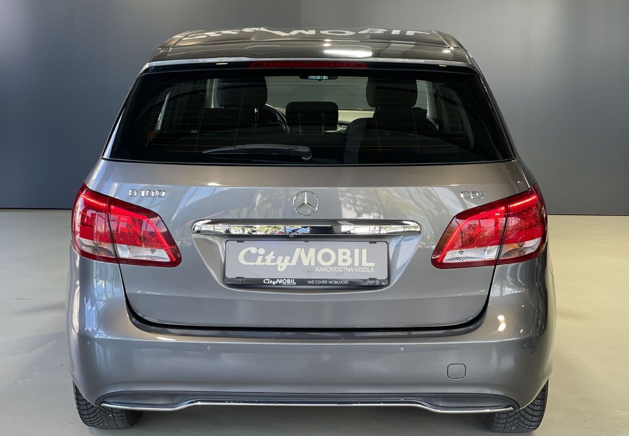 Zunanja slika - Mercedes-Benz B-Razred - B 180 CDI - 5