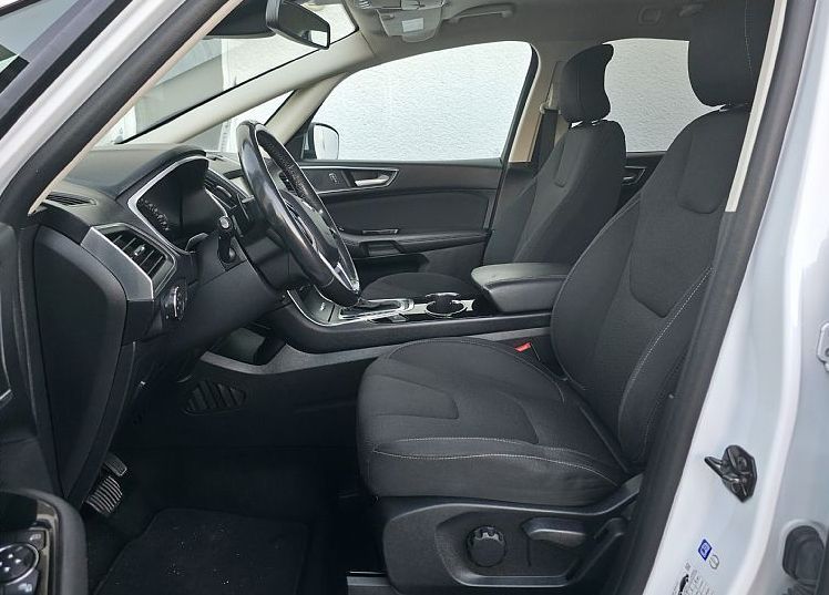 Zunanja slika - Ford S-MAX - 2.0TDCi AUT. Titanium LED•ACC•BLIS•NAV•KEYLESS•17C - 6