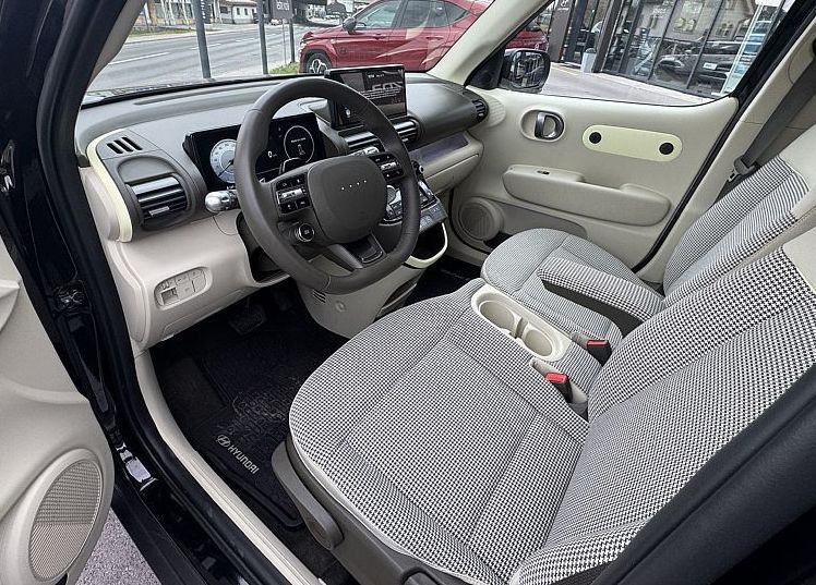 Zunanja slika - Hyundai Inster - 49 kWh IMPRESSION 2VL WINTER Digital Key - 4