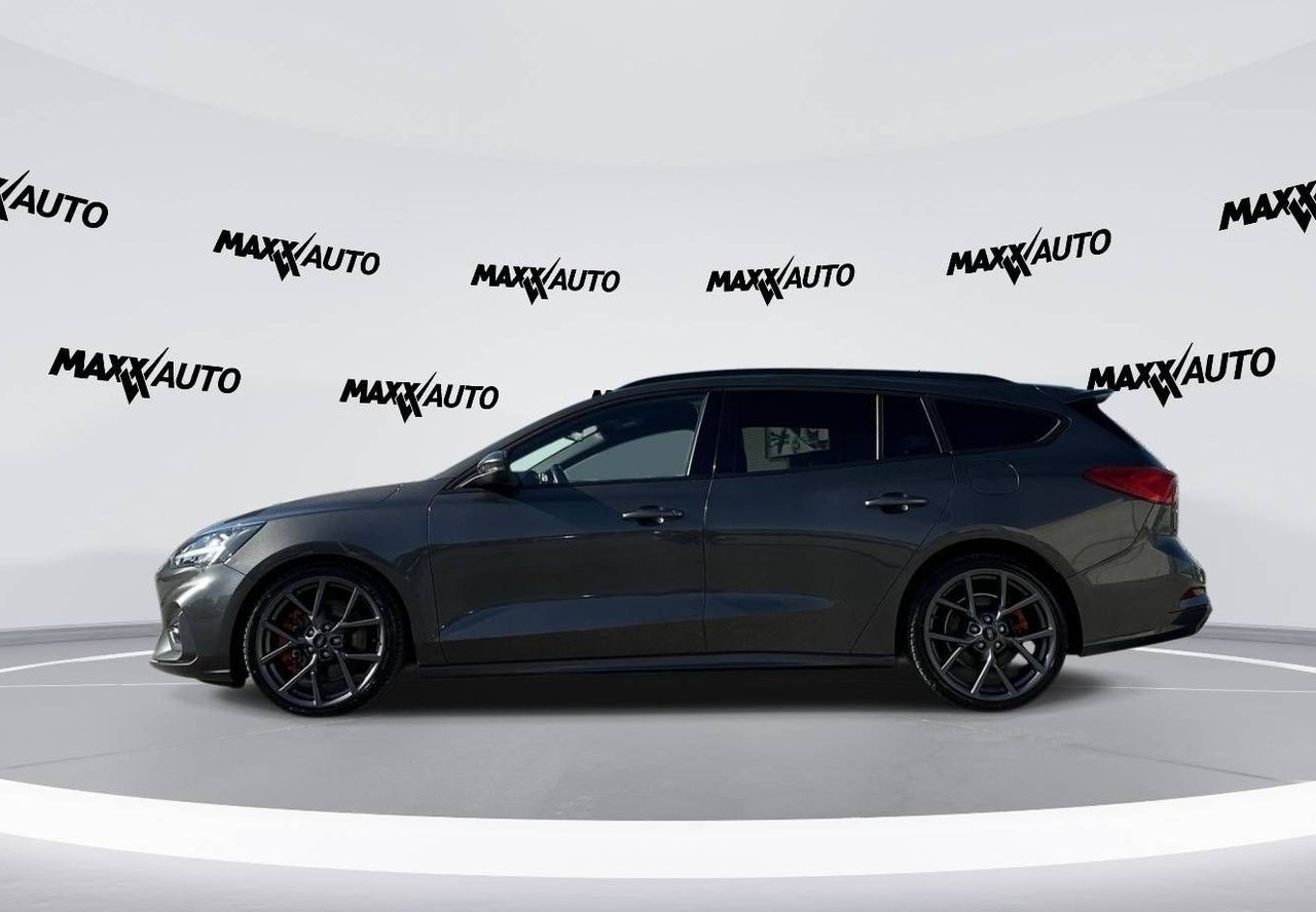Zunanja slika - Ford Focus - 2.0 ST LED 19 RECARO KAMERA GRETJE SEDEŽEV - 8