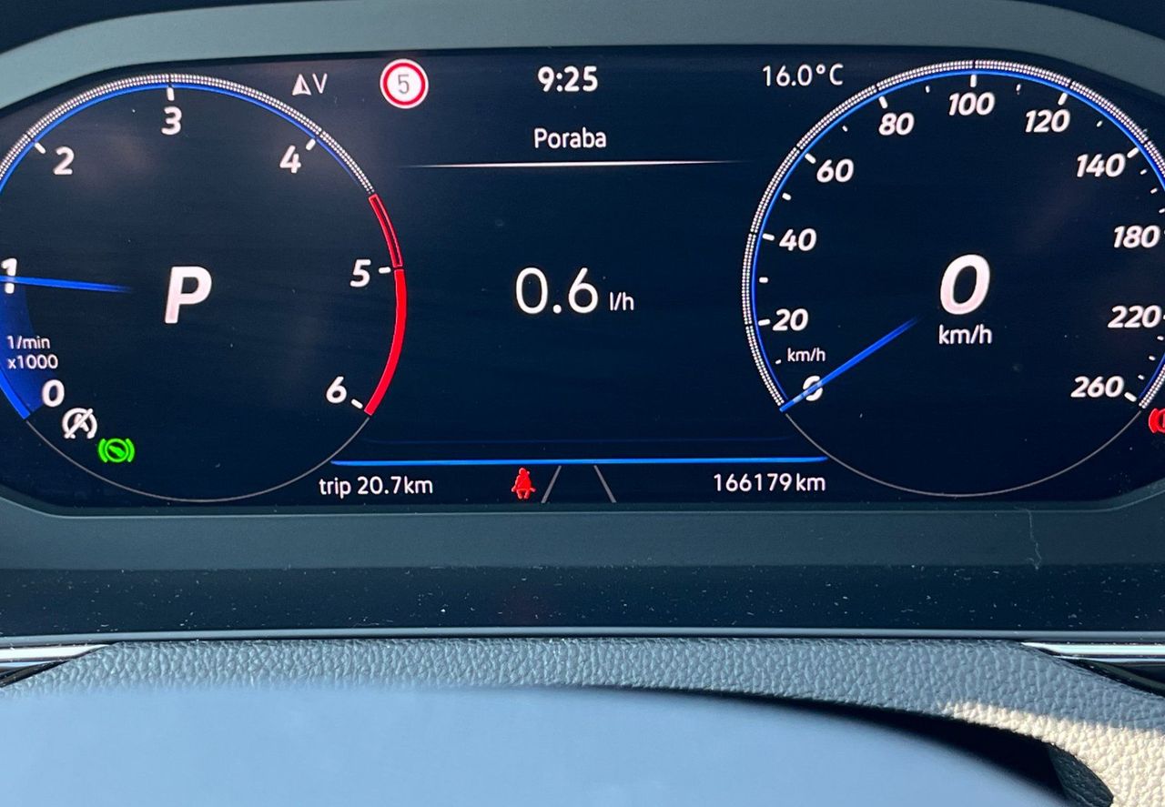 Zunanja slika - VW Passat - Variant 2.0 TDI BMT DSG. VZR KAM. PANO. ACC. 2X PDC. LED - 20