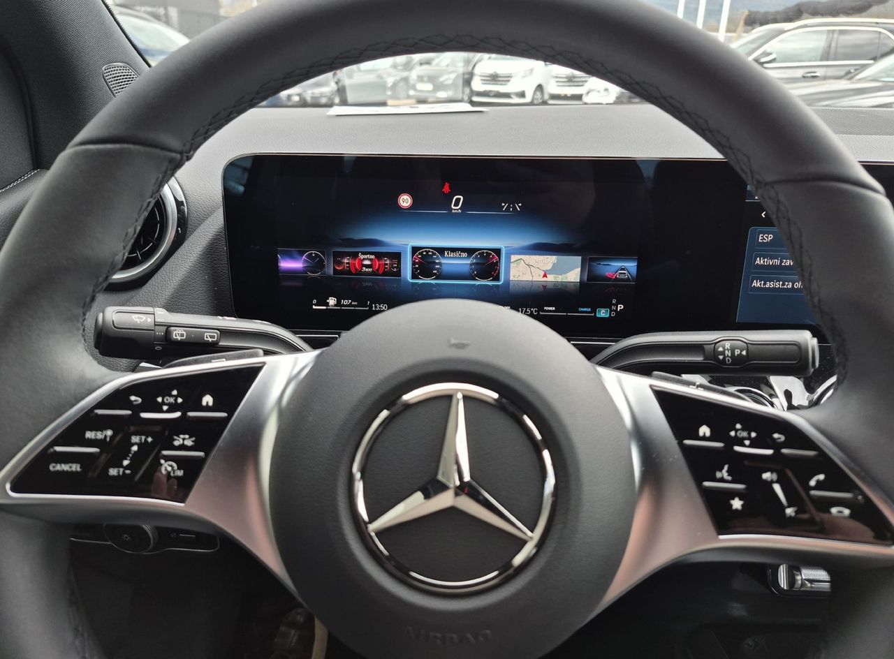 Zunanja slika - Mercedes-Benz B-Razred - B 200 DCT - 20