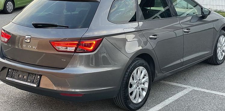 Zunanja slika - Seat Leon - 1.6 TDI  Style °FULL LED°TEMPOMAT° - 5