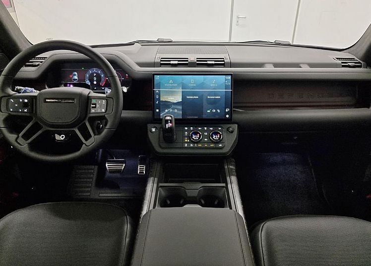 Zunanja slika - Land Rover Defender - 110 OCTA Black Edition P635 4.4 V8 AWD - 12