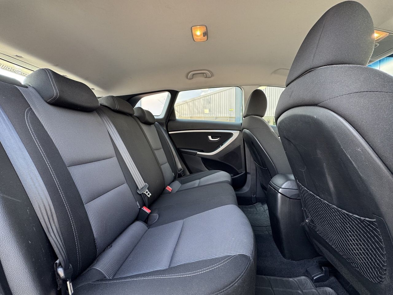 Zunanja slika - Hyundai i30 Wagon - 1.4 CVVT STYLE 1.LASTNICA SLO NAKUP NA OBROKE - 12