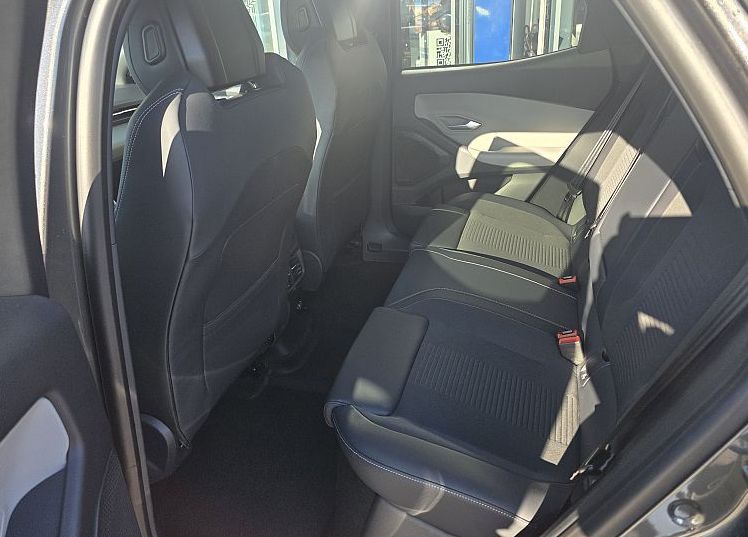 Zunanja slika - Ford Capri - Premium 77 kWh 210 kW  286 KM - 8