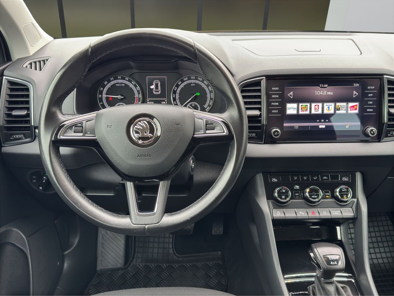 Zunanja slika - Škoda Karoq - 4x4 2,0 TDI DSG - 8