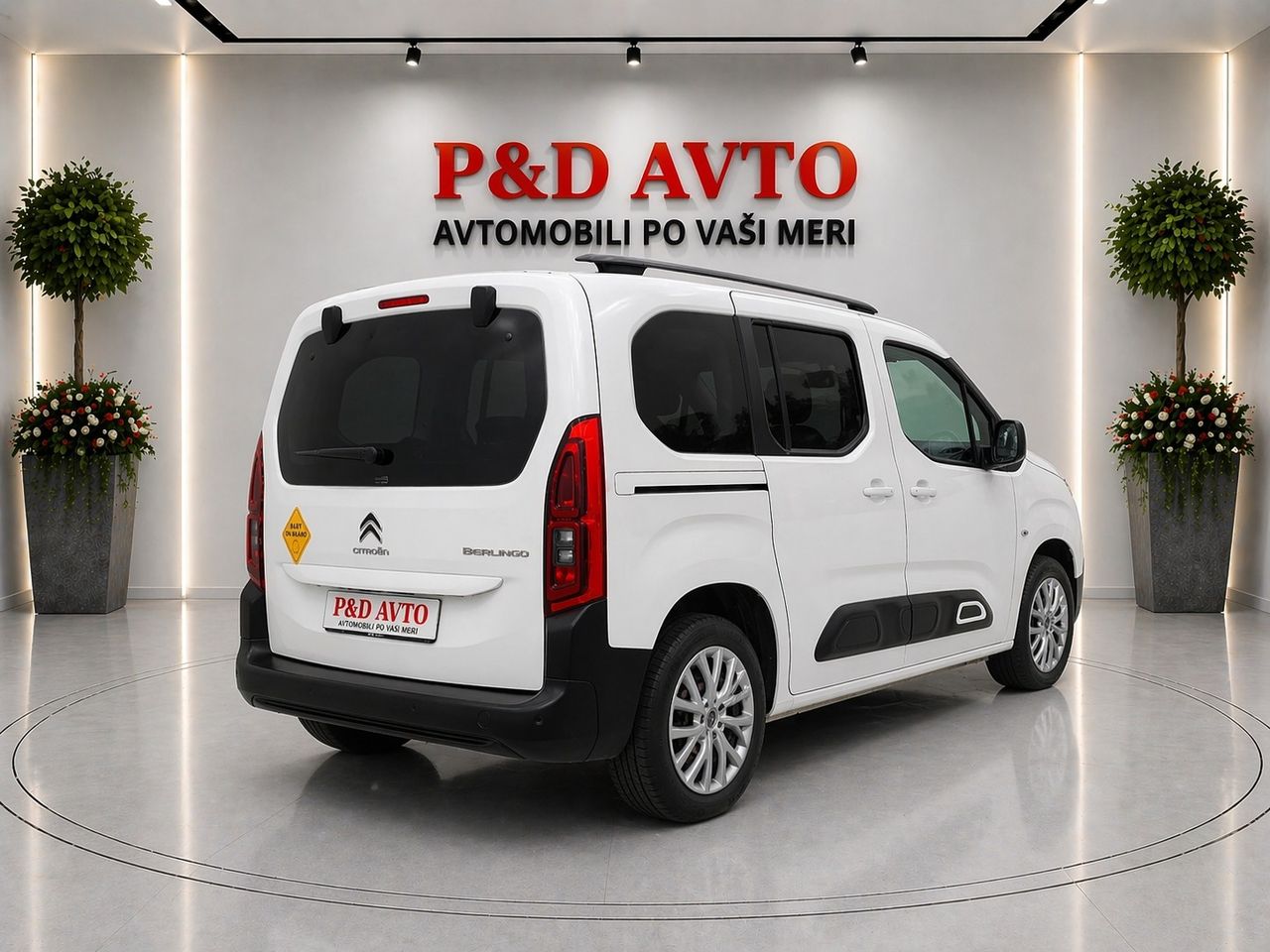 Zunanja slika - Citroën Berlingo - 1,5 BlueHDi 130 S&S Shine M - 6