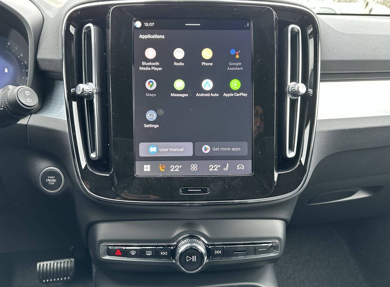 Zunanja slika - Volvo XC40 - B3 P Core AT DCT... - 16