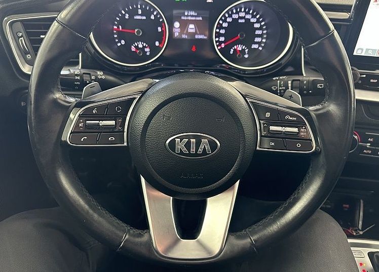 Zunanja slika - KIA Ceed - SW More 1.6 CRDi 136 MHEV.NAVI.USNJE.LED.SAMO 80000KM - 17