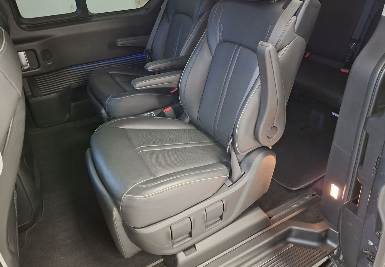 Zunanja slika - Hyundai Staria - 2.2. CRDI AUT.4WD-FULL LED-NAVI-360 KAMERA- - 9