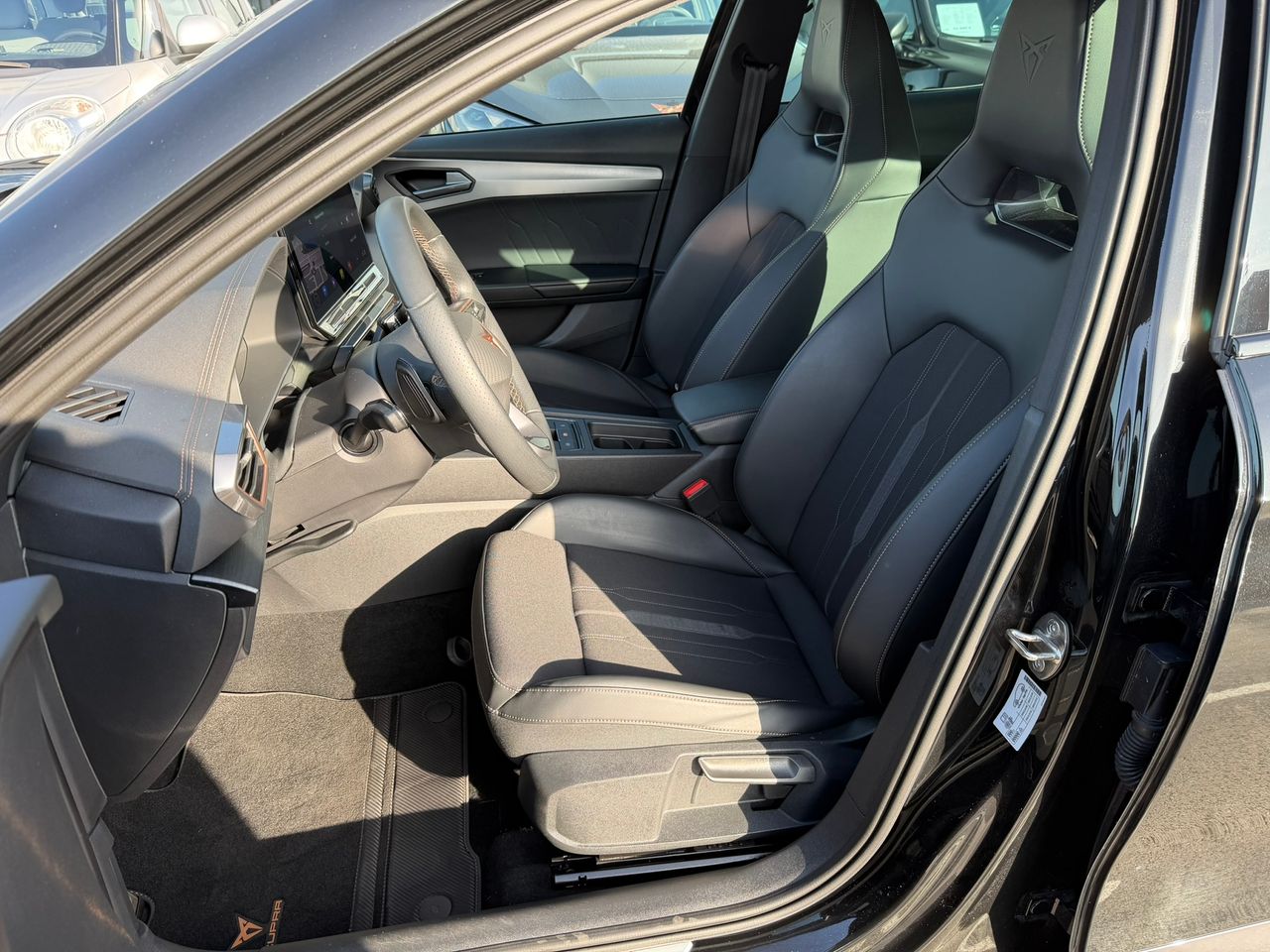 Zunanja slika - Cupra Formentor - 1.4 e-HYBRID 180 kW 245 KM 6-DSG VZ - 11