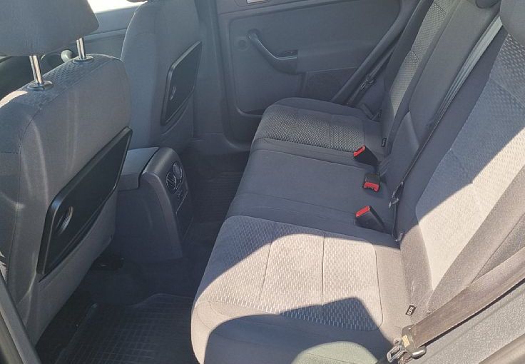 Zunanja slika - VW Golf - Plus Comfortline 1.6 TDI SLOVENSKI,AVT. DELJ. KLIMA - 9