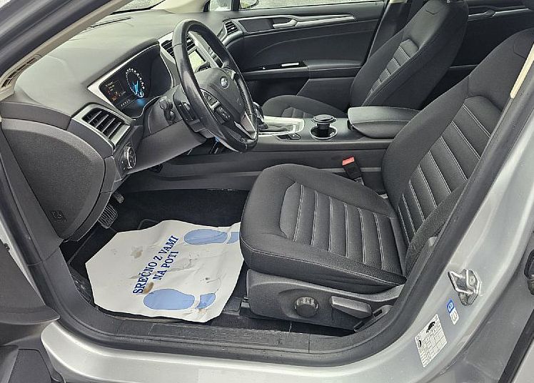Zunanja slika - Ford Mondeo - 2.0 TDCi 110 kW Powershift Titanium |NAVI|PDC|ALU - 8