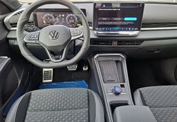 Zunanja slika - VW T-Roc - 1.5 eTSI R-line DSG 110  150 - 9 - Predogledna slika