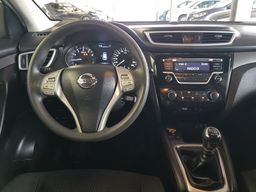 Zunanja slika - Nissan Qashqai - 1.2 - 10 - Predogledna slika