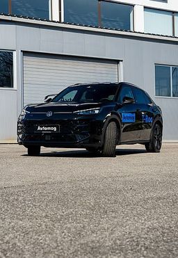 Zunanja slika - VW T-Roc - 1.5 eTSI R-line DSG 110  150  Matrix. Black Style - 6 - Predogledna slika