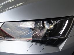 Zunanja slika - Škoda Superb - 2.0 TDI Style Comb DSG 4X4 140 kW.NEMŠKI.USNJE.ACC - 7 - Predogledna slika