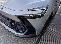Zunanja slika - Toyota C-HR - 2.0 hibrid  HEV  GR SPORT PREMIERE - 6 - Predogledna slika