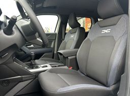 Zunanja slika - Dacia Duster - 1.2 TCe 130 4x4 Journey - 7 - Predogledna slika