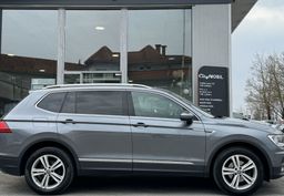 Zunanja slika - VW Tiguan Allspace - 7 SEDEŽEV-AVTOMATIK-EDITION-RADAR-NVI-KAMERA-GRET - 3 - Predogledna slika